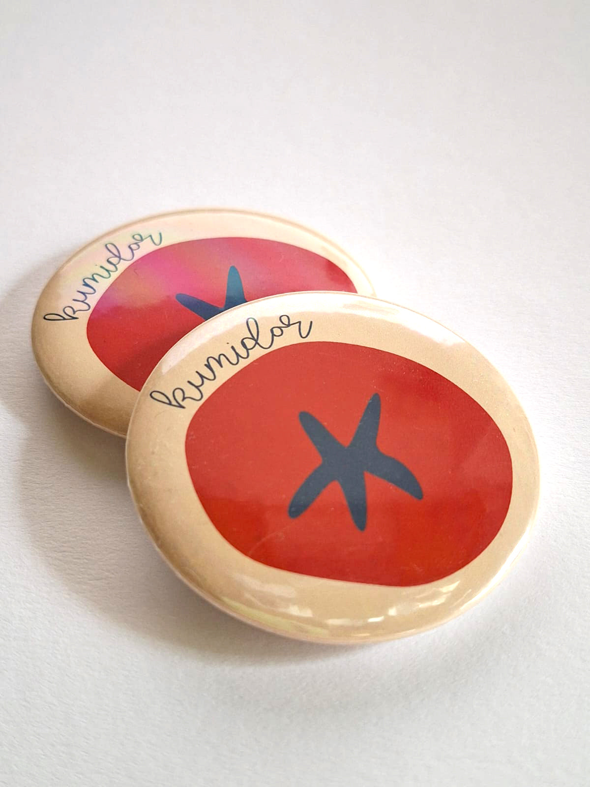 Bedž (57 mm) - "kumidor"